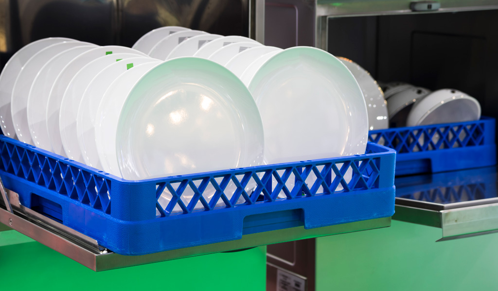 Por que os racks corretos aumentam a produtividade na cozinha industrial?